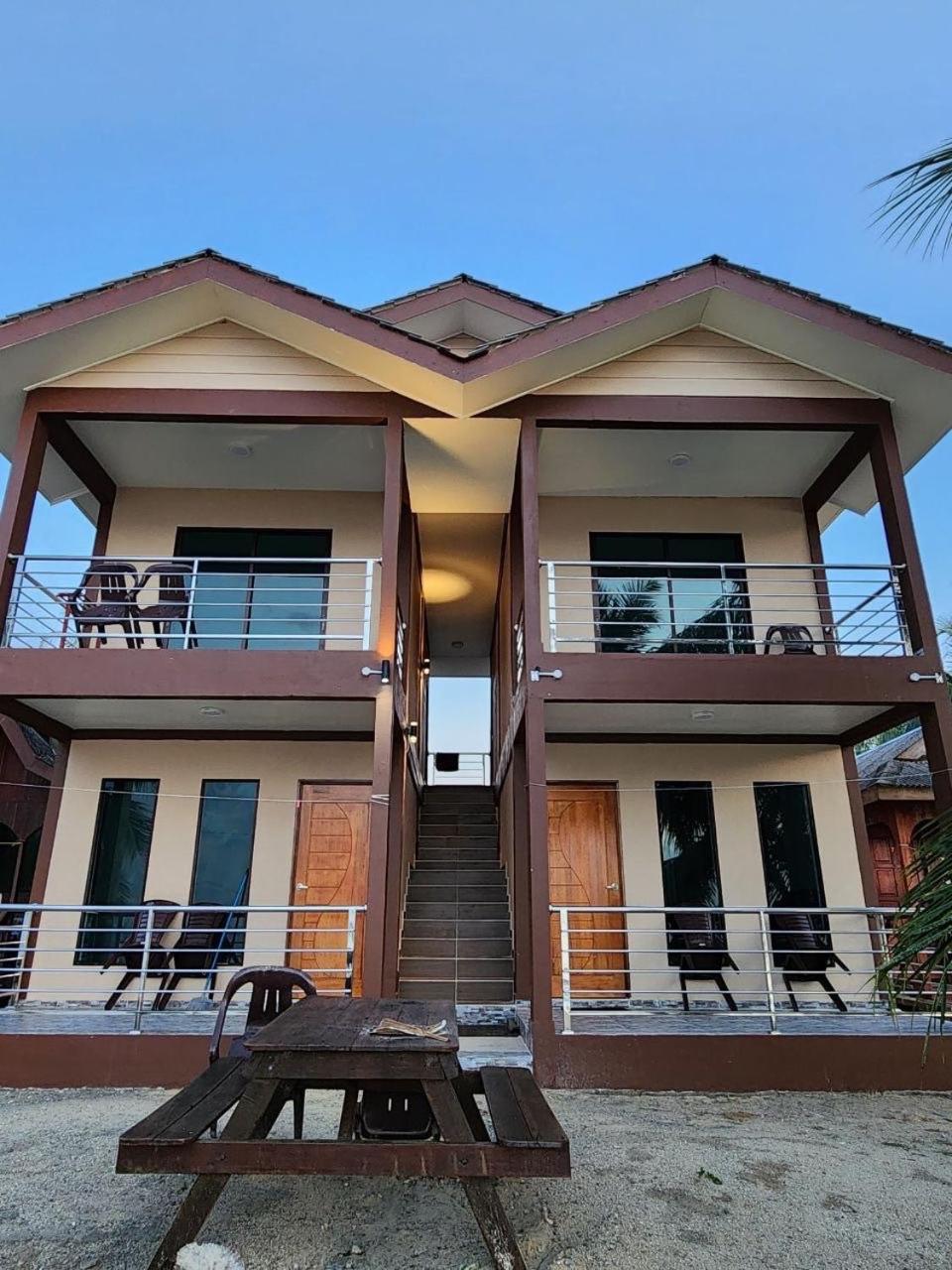 Juara Mutiara Resort Kampong Juara Exterior photo